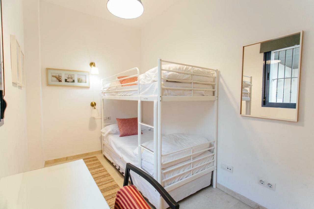 Apartamento Castilla Севілья Екстер'єр фото