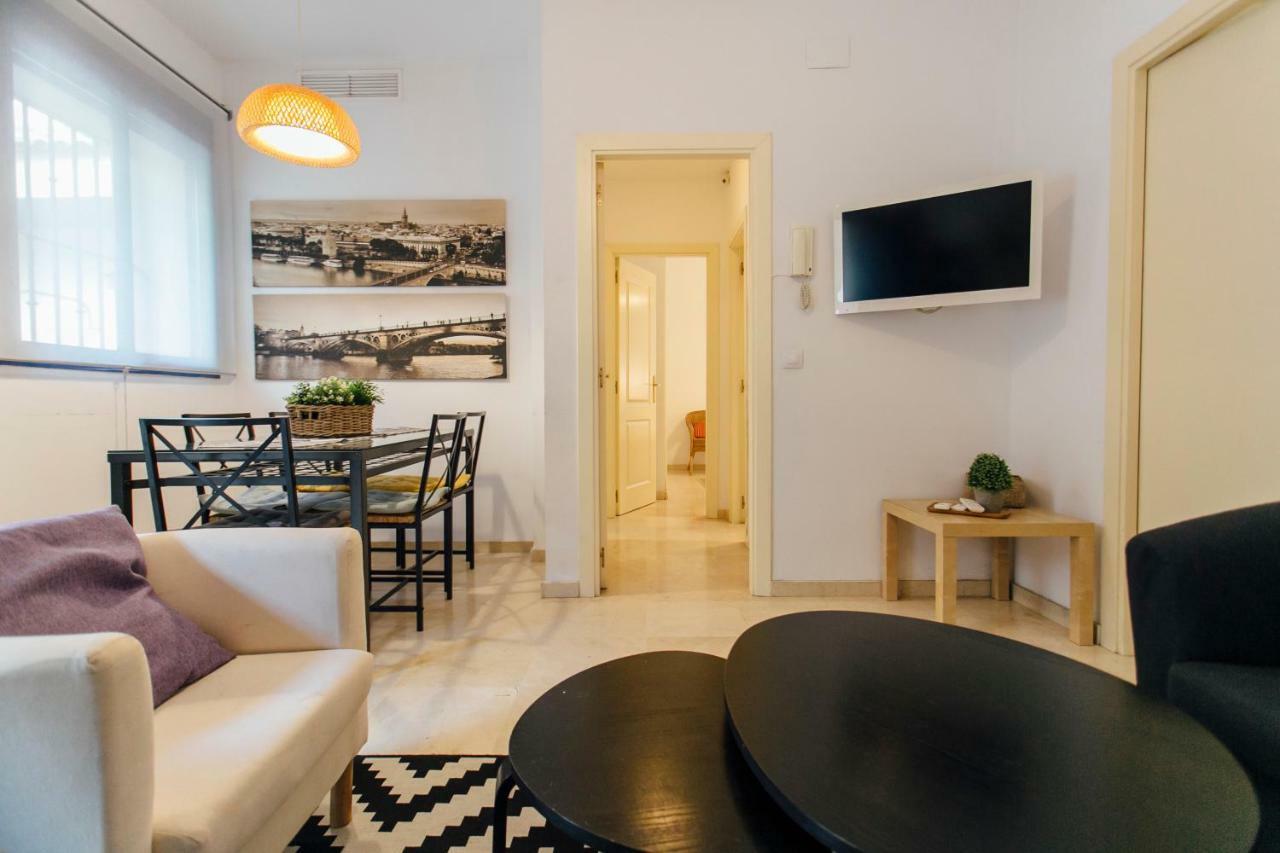 Apartamento Castilla Севілья Екстер'єр фото