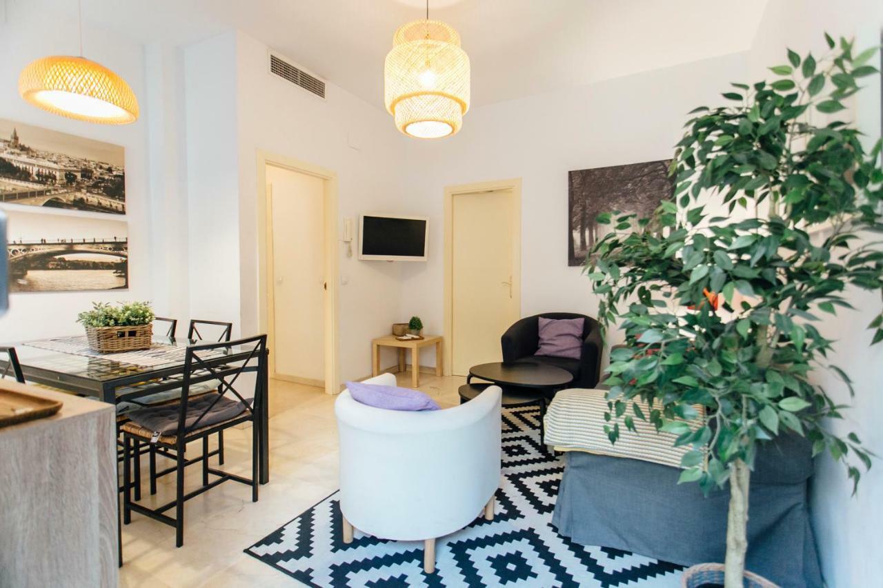 Apartamento Castilla Севілья Екстер'єр фото